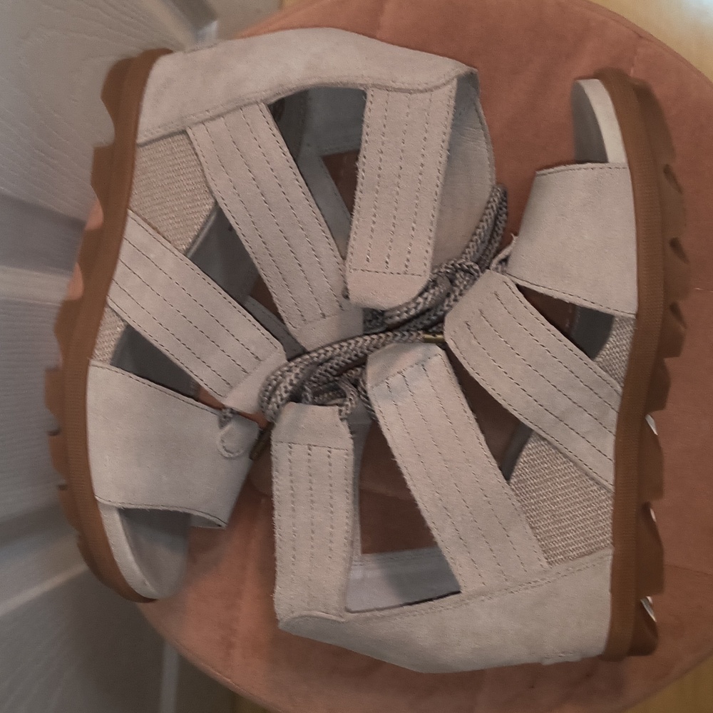 Sorel Joanie II Lace-up Wedge Sandal Soft Taupe Size 8.5 - Picture 3 of 9
